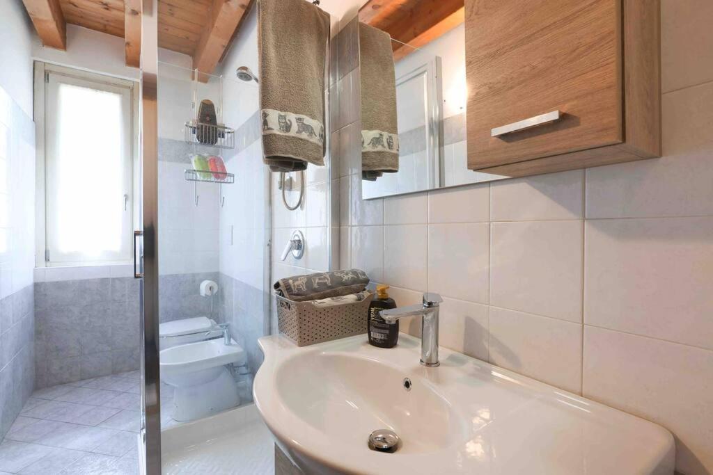 Borgo Di Terzo Bifocale In Centro Storico Check In 24H Fast Wi-Fi Bus 500M Apartment Екстериор снимка