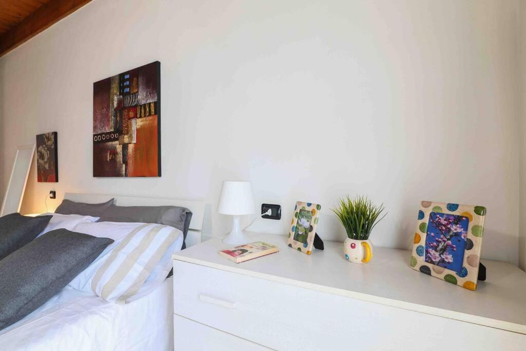 Borgo Di Terzo Bifocale In Centro Storico Check In 24H Fast Wi-Fi Bus 500M Apartment Екстериор снимка